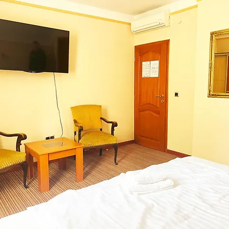 Hotel Royal 3*