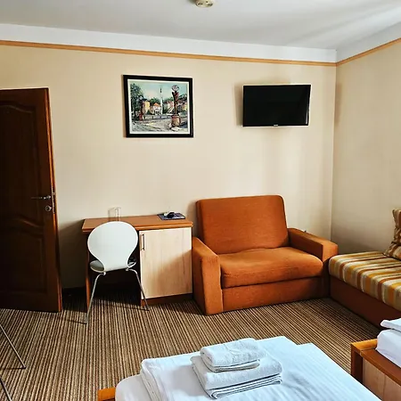 Royal Hotel